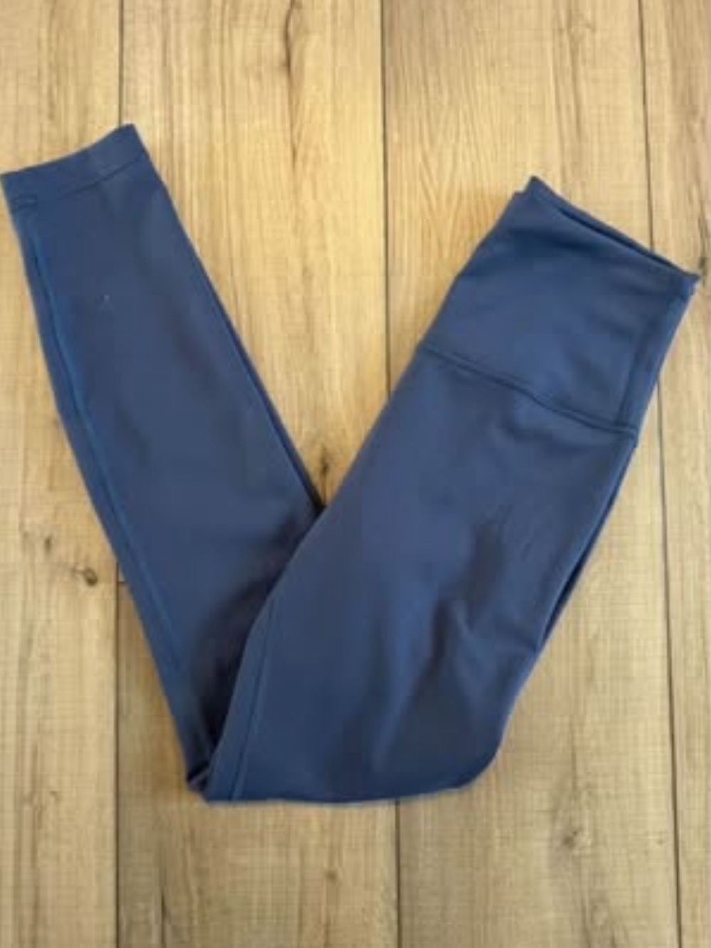 Lululemon Wunder Train HR Leggings 25” Size 4